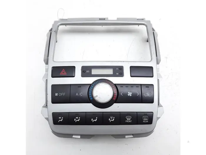 Heater control panel Toyota Avensis Verso
