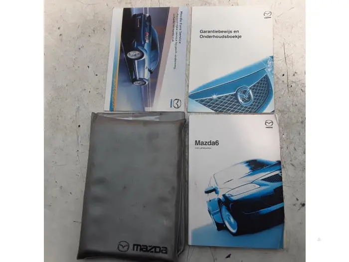 Instruction Booklet Mazda 6.