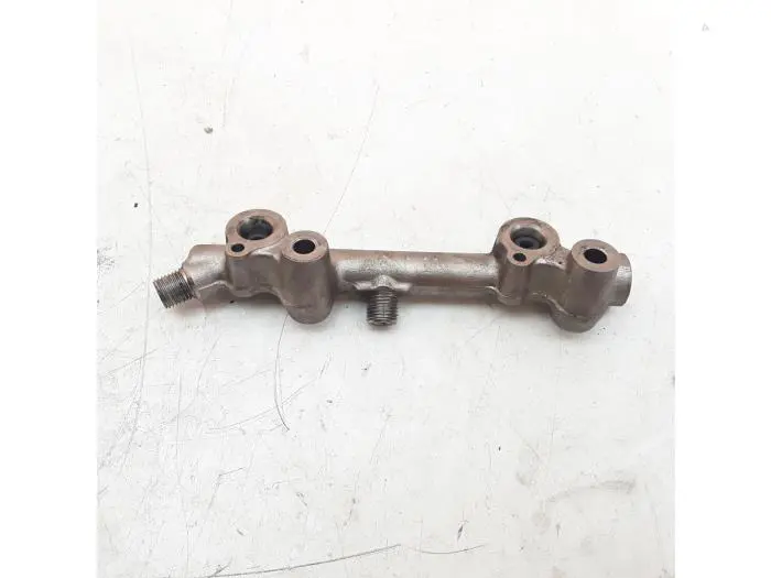 Fuel injector nozzle Toyota GT 86