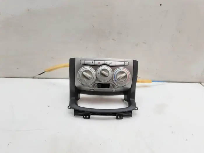 Heater control panel Daihatsu Sirion