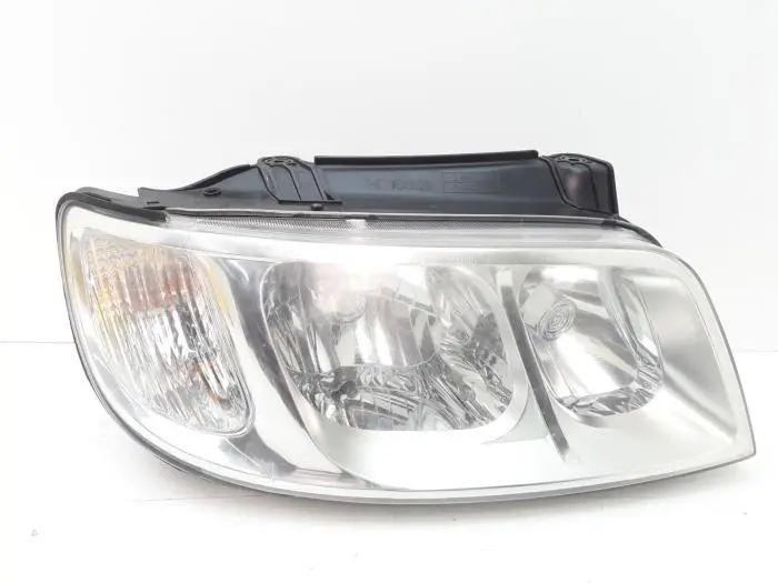 Headlight, right Hyundai Matrix