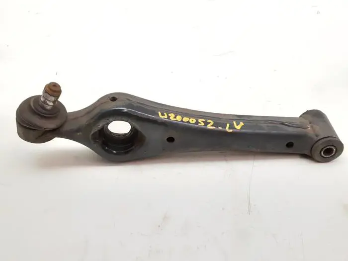 Front lower wishbone, left Suzuki Ignis