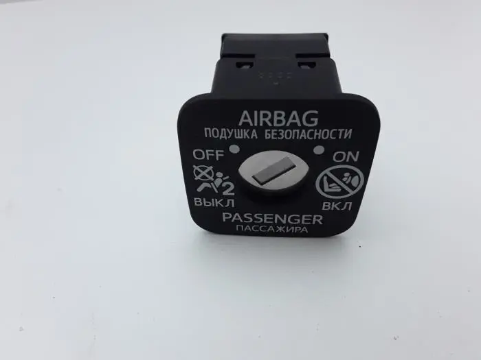 Airbag lock Toyota C-HR