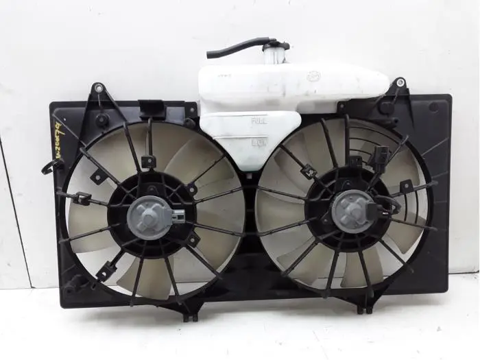 Cooling fans Mazda 6.
