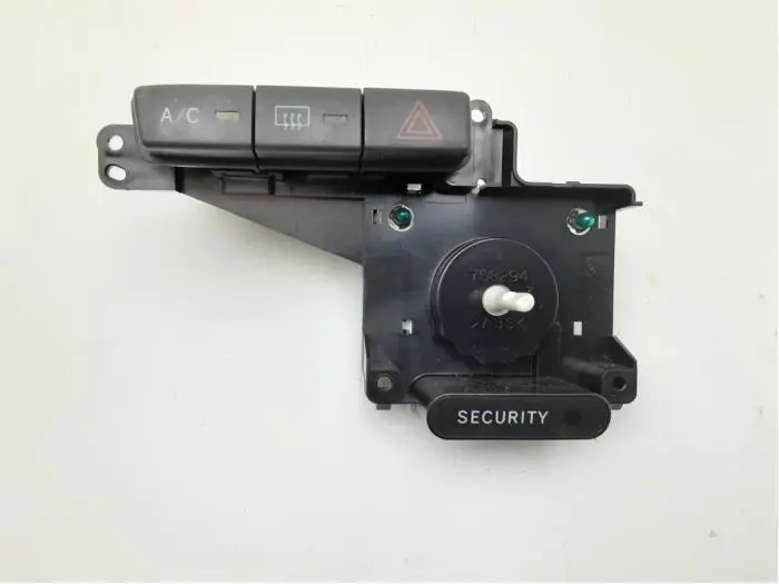 Air conditioning switch Toyota Yaris