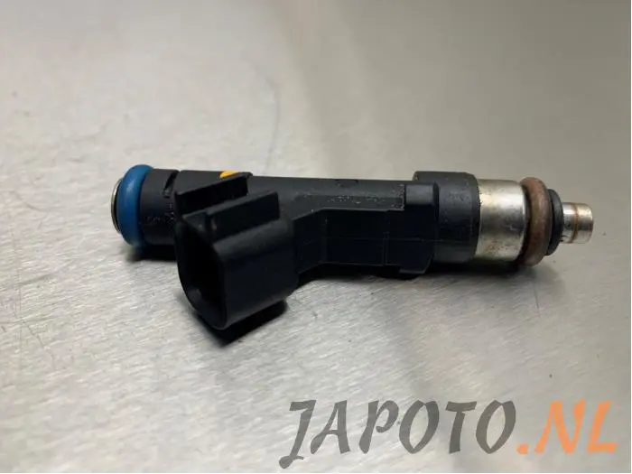 Injector (petrol injection) Mazda MX-5