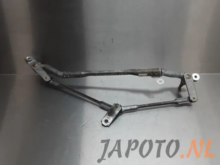 Wiper mechanism Toyota IQ