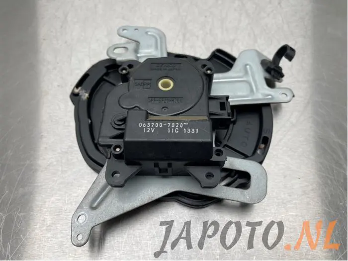 Heater valve motor Toyota Camry