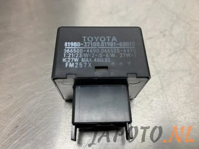 Indicator relay Toyota MR II