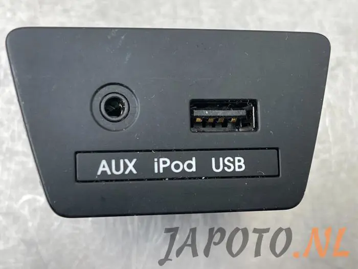 AUX / USB connection Hyundai IX35