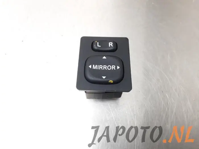 Mirror switch Subaru Trezia