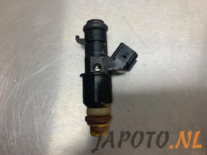 Injector (petrol injection) Honda Insight