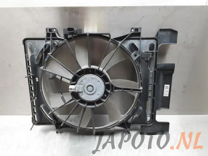Cooling fans Toyota Yaris