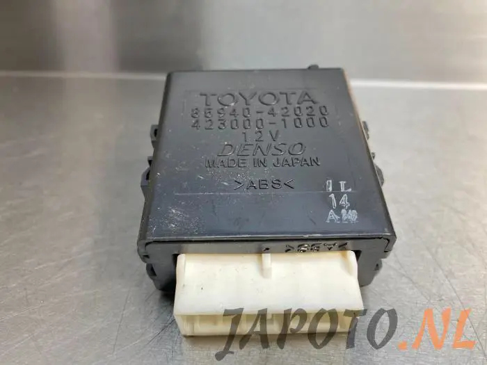 Wiper module Toyota Rav-4