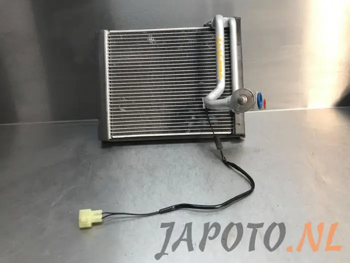 Heating radiator Suzuki Swift