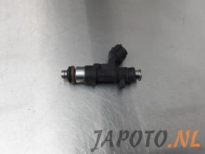 Injector (petrol injection) Nissan Note