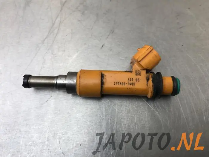Injector (petrol injection) Suzuki SX-4