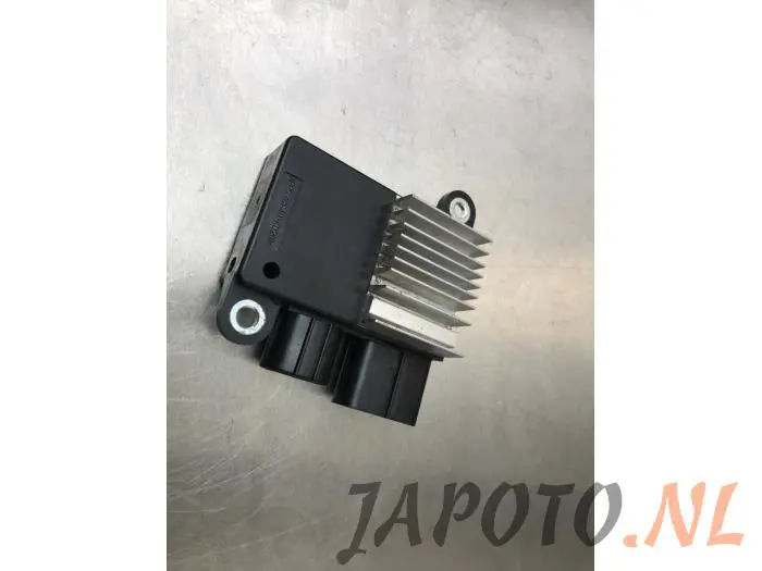 Cooling fan resistor Toyota Yaris