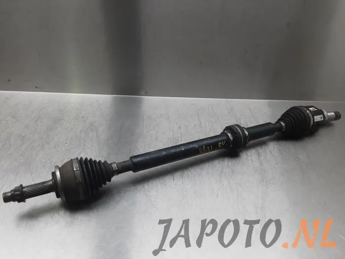 Front drive shaft, right Lexus CT 200h