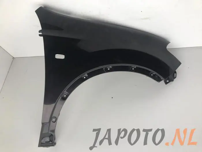 Front wing, right Nissan Qashqai