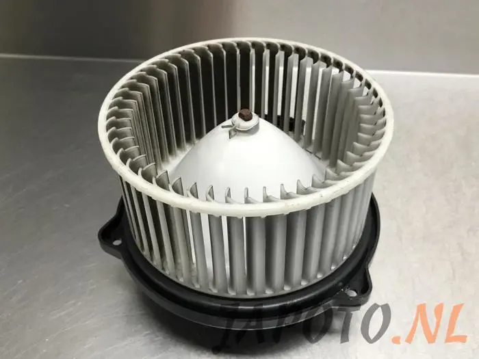 Heating and ventilation fan motor Mazda 6.