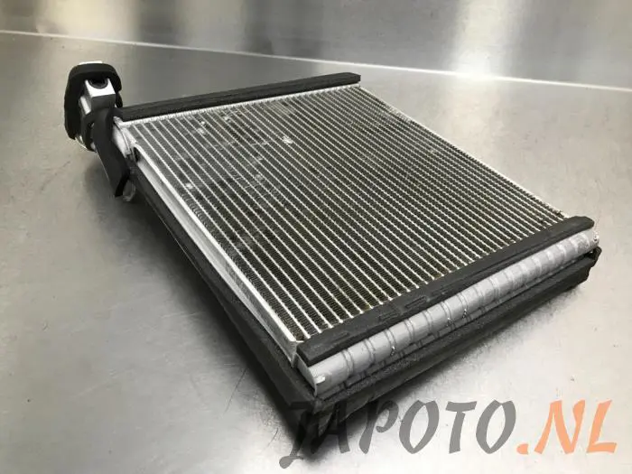Air conditioning vaporiser Lexus CT 200h