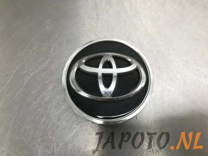 Hub cap Toyota C-HR