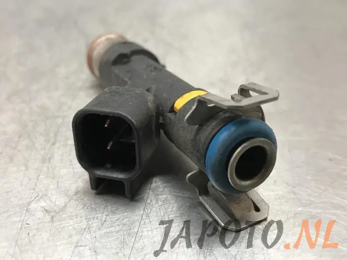 Injector (petrol injection) Mazda 6.