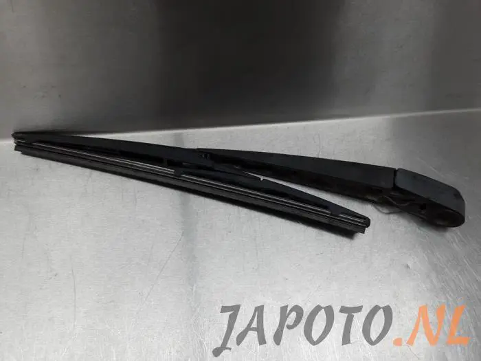 Rear wiper arm Daihatsu Terios