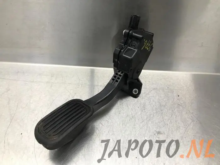 Accelerator pedal Toyota Landcruiser