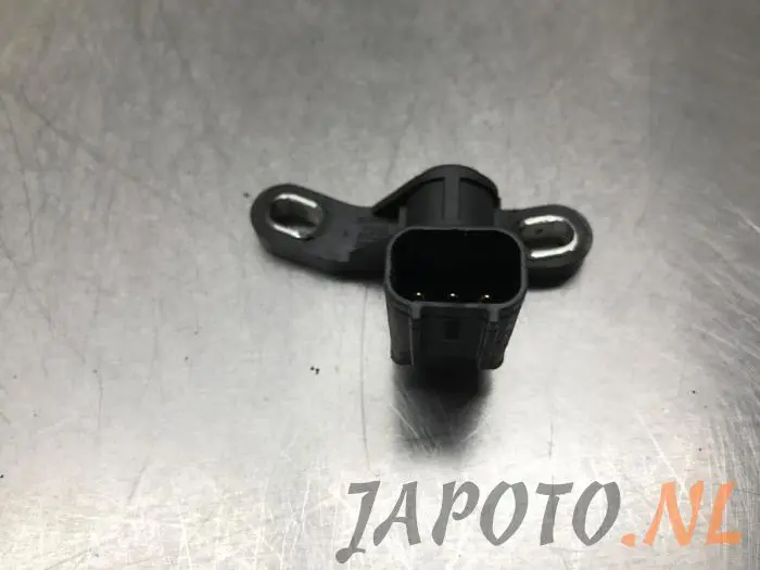 Crankshaft sensor Mazda 6.