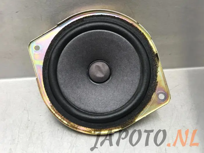 Speaker Toyota Previa