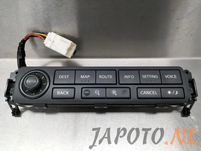 Navigation control panel Nissan Murano