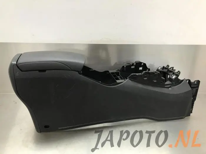 Middle console Nissan Qashqai