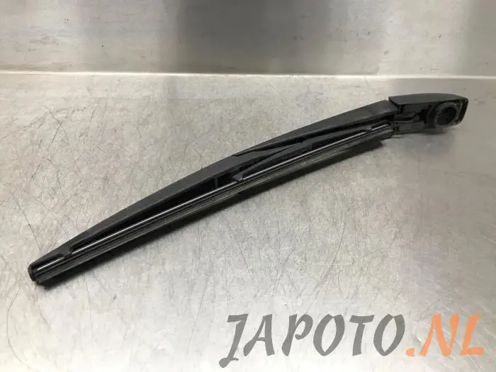 Rear wiper arm Toyota Aygo