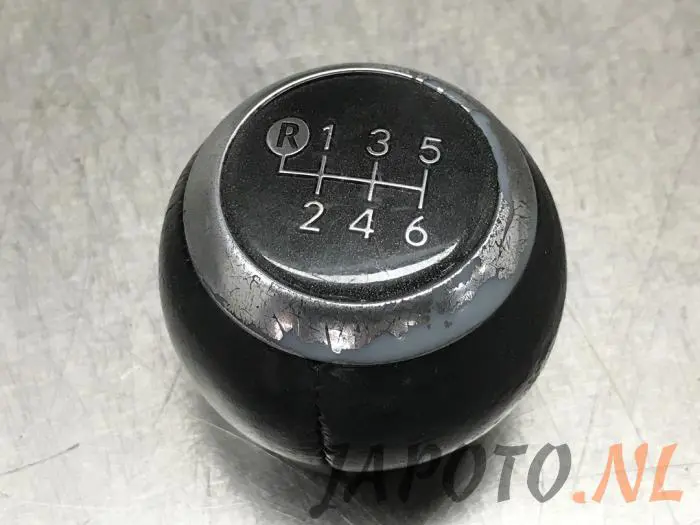 Gear stick knob Toyota Auris