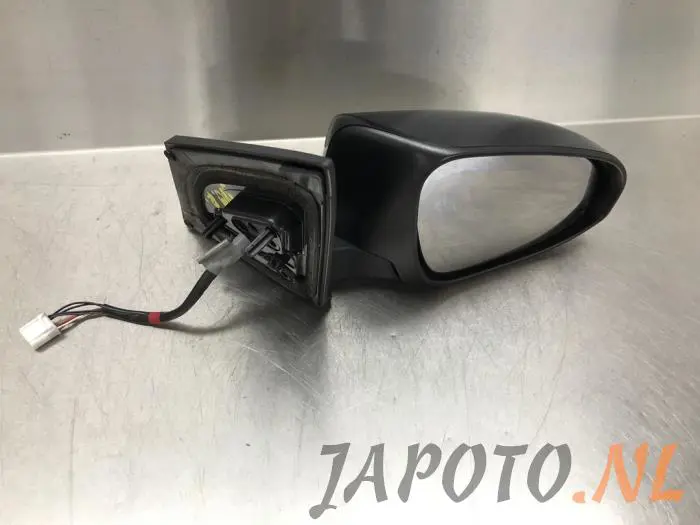 Wing mirror, right Toyota Auris
