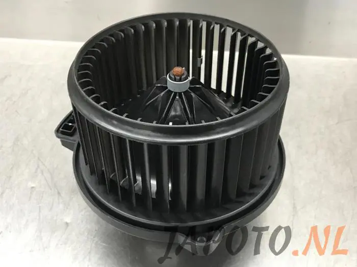 Heating and ventilation fan motor Hyundai I40