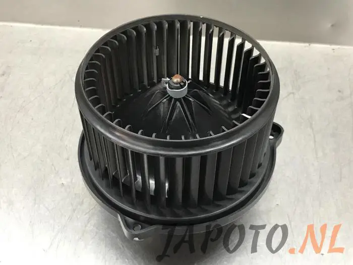 Heating and ventilation fan motor Hyundai I40