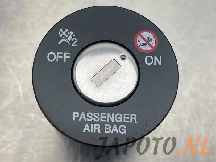 Airbag switch Kia Sportage