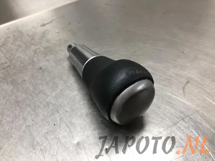 Gear stick knob Toyota Rav-4