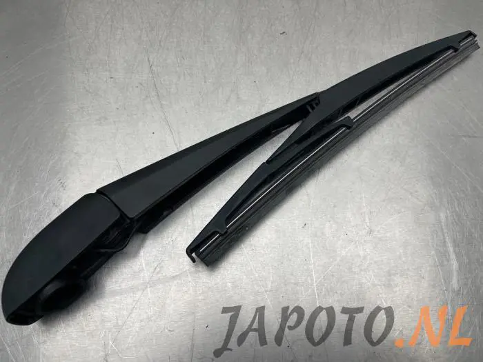 Rear wiper arm Toyota Rav-4