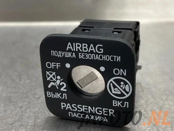 Airbag switch Toyota Rav-4