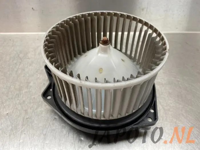 Heating and ventilation fan motor Subaru Forester