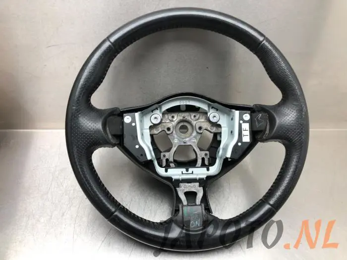 Steering wheel Nissan Juke