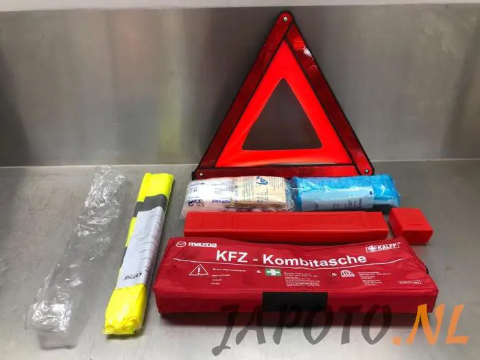 First aid kit Mazda 2.