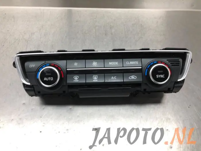 Heater control panel Kia Optima
