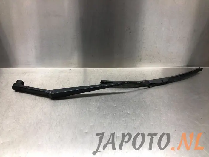 Front wiper arm Toyota GT 86