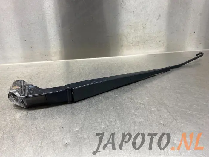Front wiper arm Nissan Note