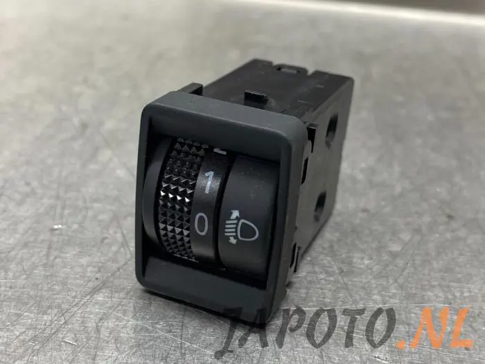AIH headlight switch Nissan Note